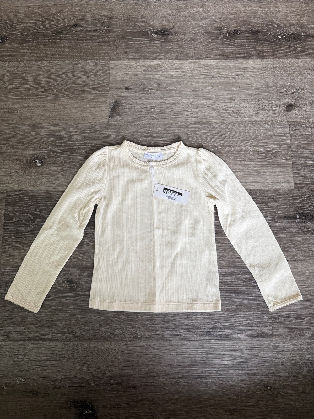 NWT Minnow Girls Pointelle Ruffle shirt, cream, size 5-6.